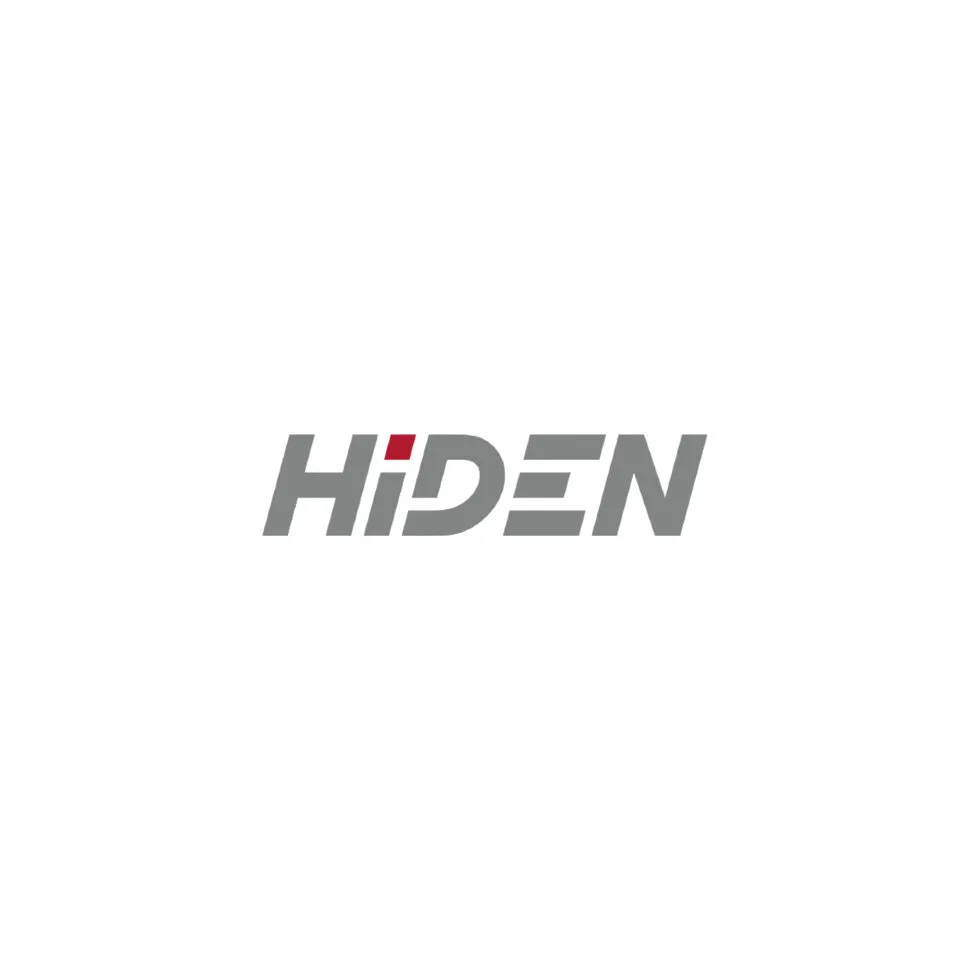 Блок розеток HIDEN трехфазный вертикальный, 21 розетка С13, 4 розетки С19, 32A, авт. выкл. (3х32А), амперметр/вольтметр (3шт) кабель питания 2м (5х4мм2) с вилкой IEC 60309
